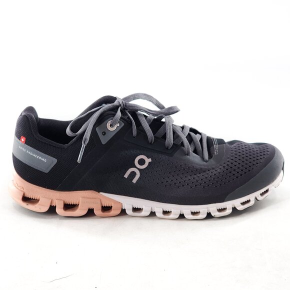 On Running Women's On Cloudflow Skirt Rose Running Sneaker - Picture 5 of 11